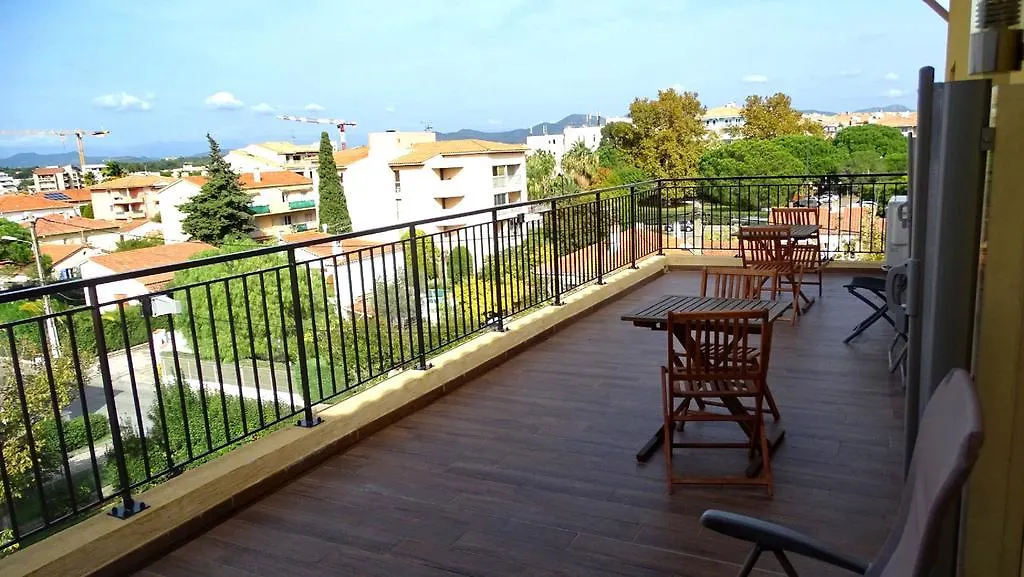 Atoll Hotel Restaurant Fréjus Francia
